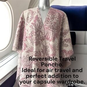 💟Cozy Reversible Travel Poncho